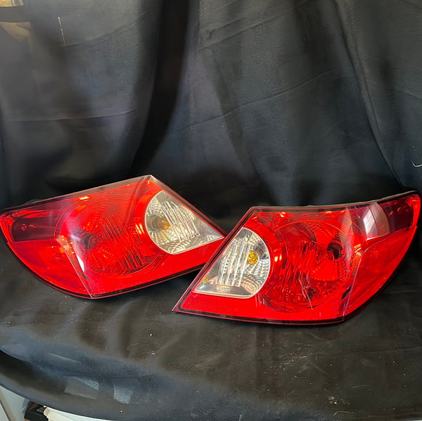 08 Dodge Sebring Tail Lamp Set