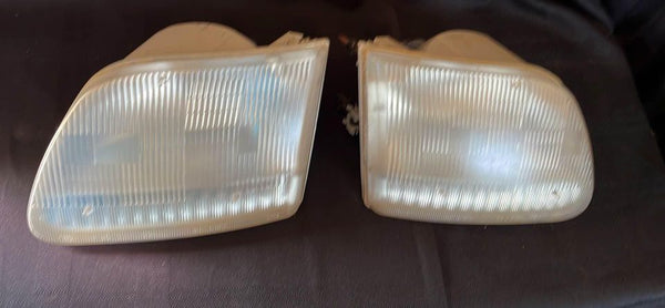 '99 Ford F 150 Headlamps