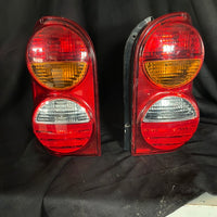 02-04 Jeep Liberty Tail lamps